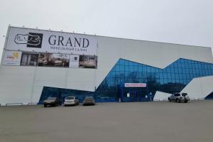 Фирменный магазин «КОРОНА», Итыгина 17в. Фирменный магазин «КОРОНА», Итыгина 17в.